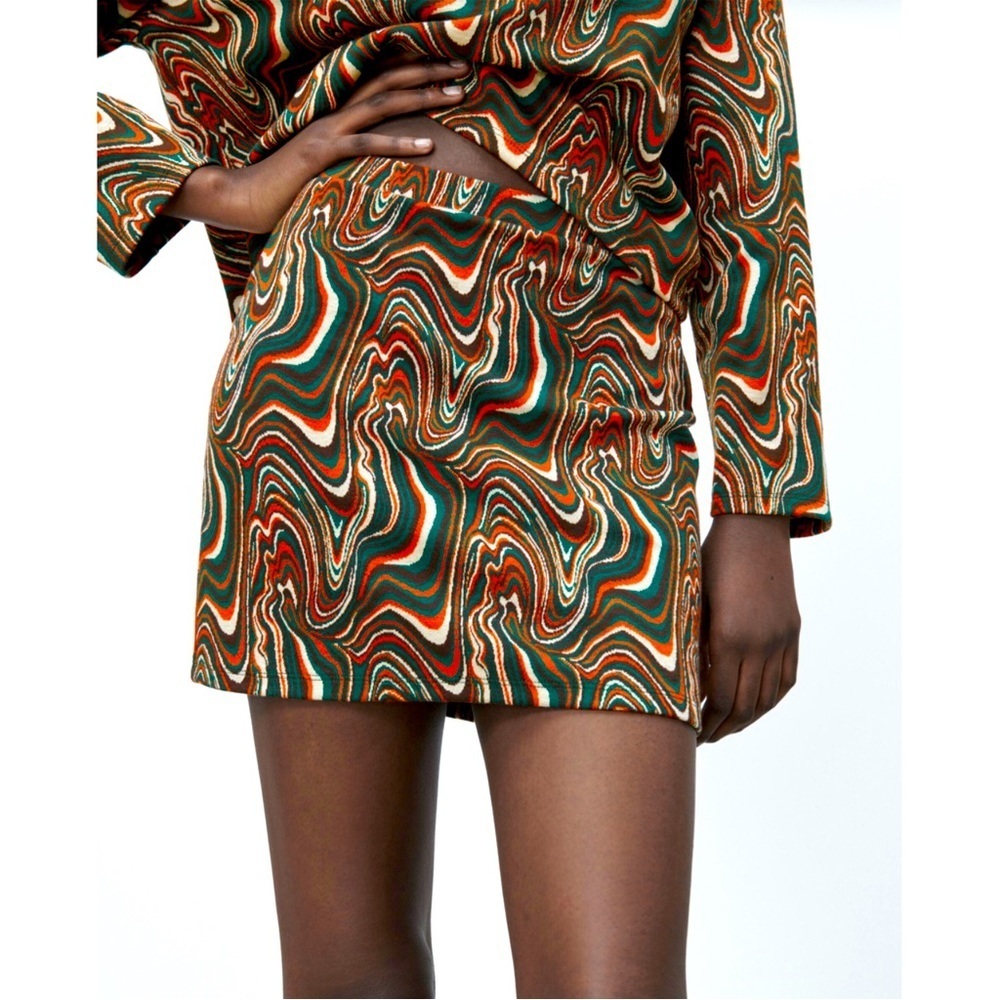 Zara Swirl Print Mini Skirt in Green, Brown, Red & Cream